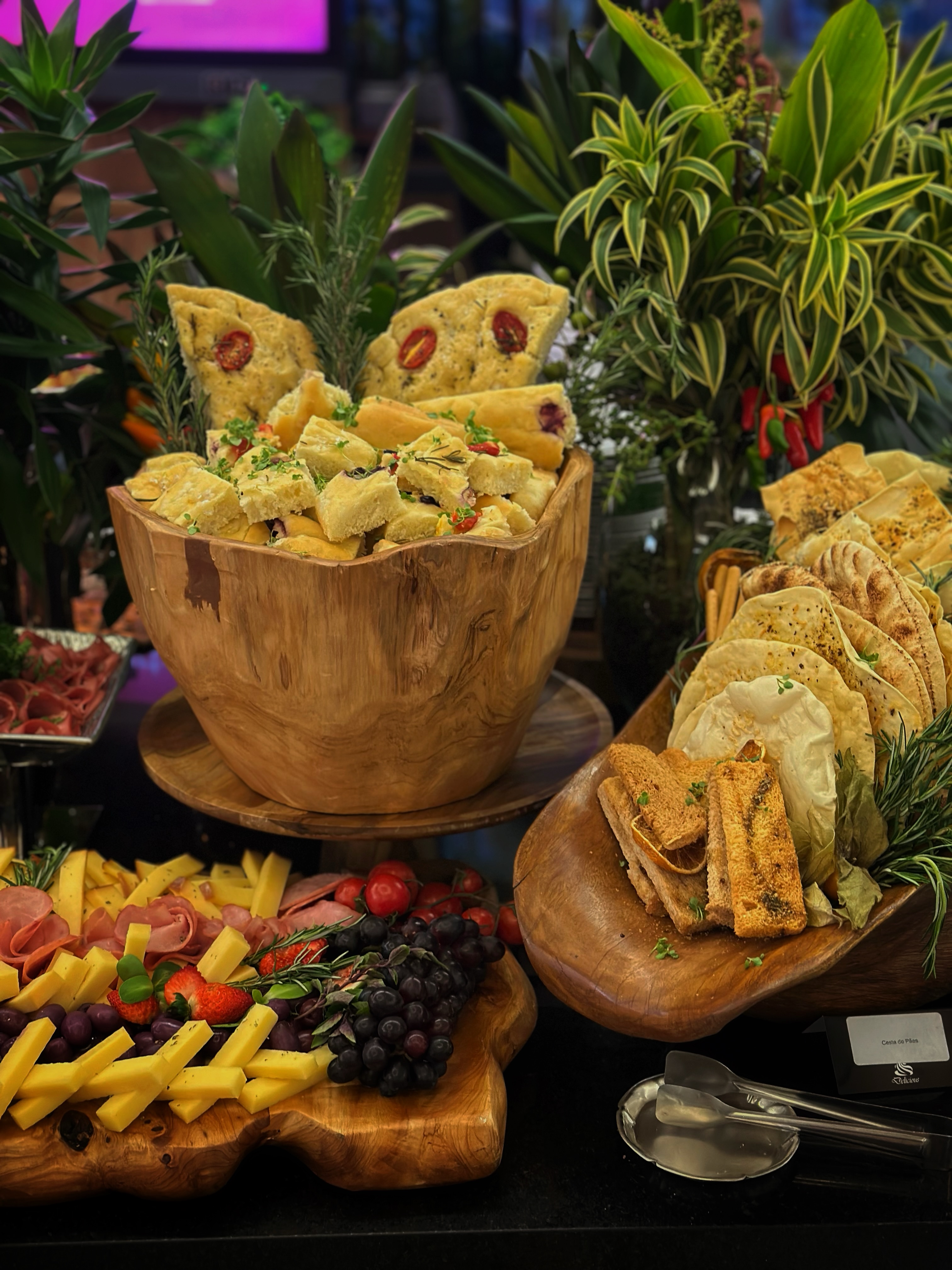 Ilha Gastronômica Boteco para se inspirar… essa semana teremos vídeo desse evento lindo! #eventoscorporativos #buffetcorporativo…